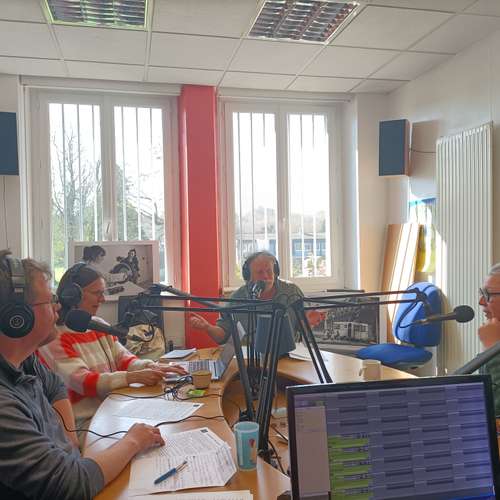 Des empreintes et des bulles avec celine kergonan Des empreintes et des bulles avec celine kergonan