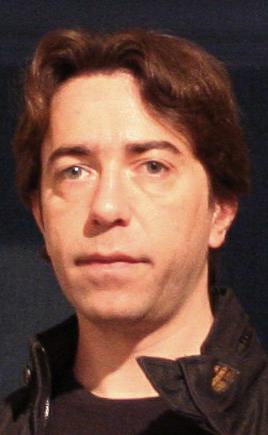 Mat Elbé pochoiriste et photographe